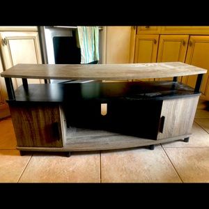 Tv stand / entertainment system